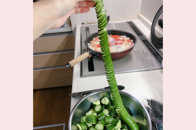 きゅうりの蛇腹切り