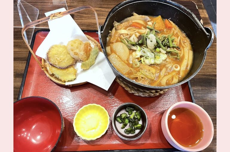 ほうとうと野菜天ぷら