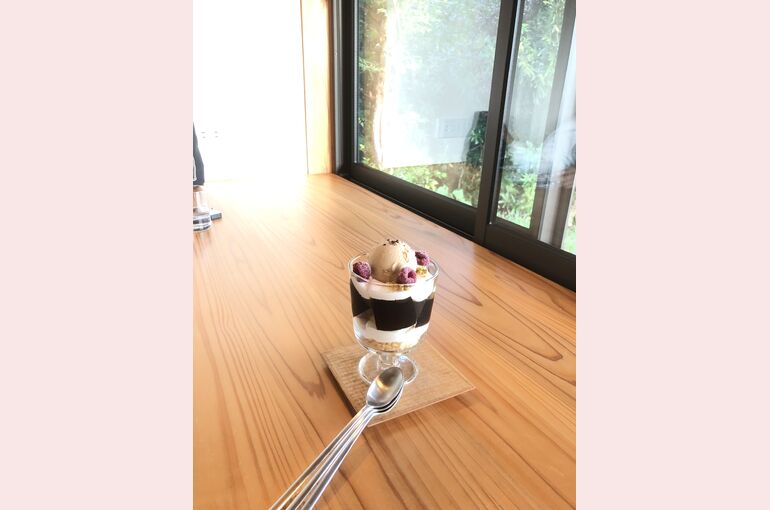 屋久島おしゃれなカフェパフェ